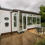 The Bird's Nest Nyaraló *