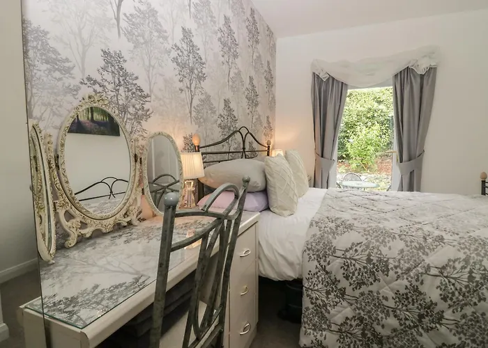 度假居 The Bird's Nest 温德米尔